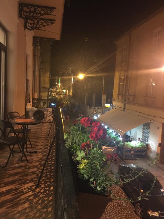 Virmenska Apartment Лвив Екстериор снимка