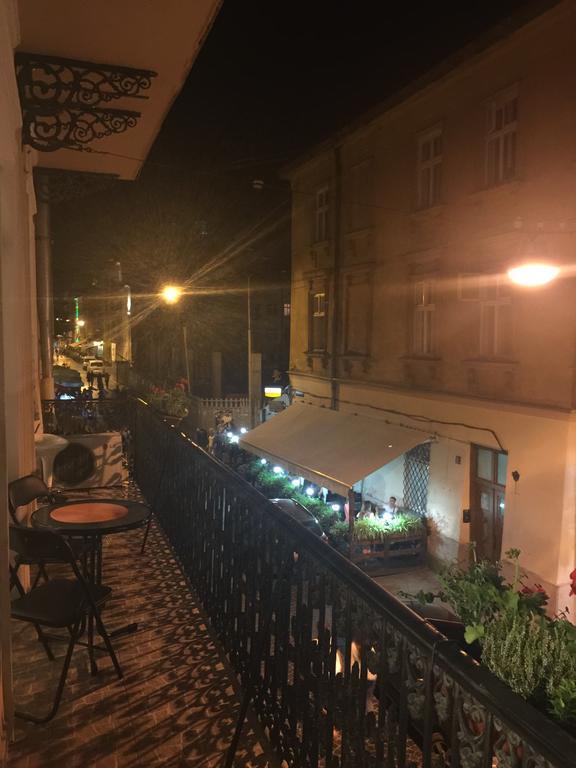 Virmenska Apartment Лвив Екстериор снимка